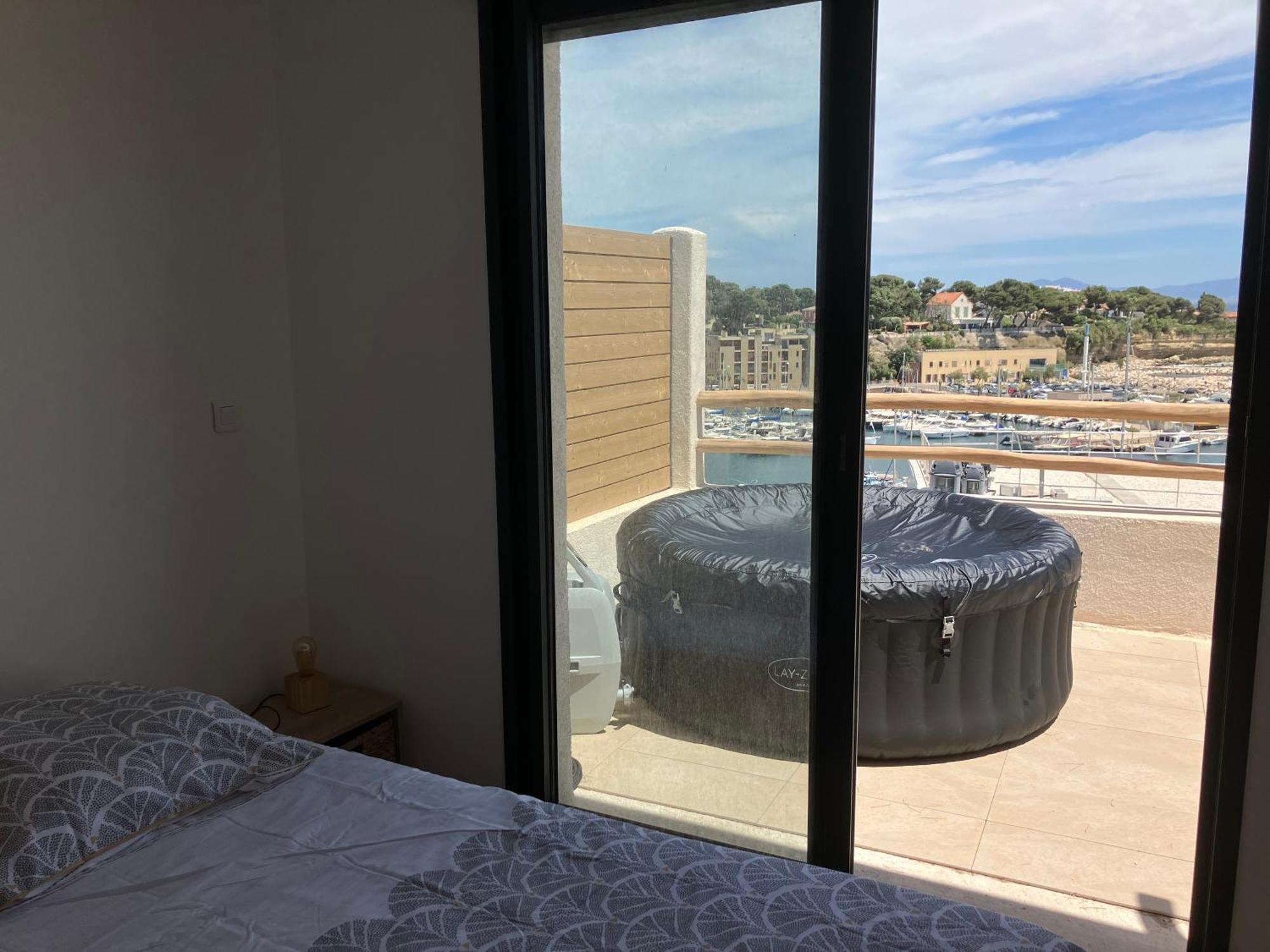 Apartament T2 Vue Sur Le Port Jacuzzi Terrasse Et Parking Carry-le-Rouet Zewnętrze zdjęcie